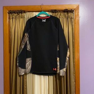 Under Armour Cold Gear Black and camo Shirt